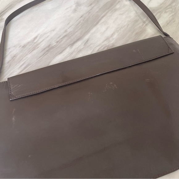 Rare GUCCI Metal Trim Brown Envelope Bag with Shoulder Strap - Picture 12 of 16